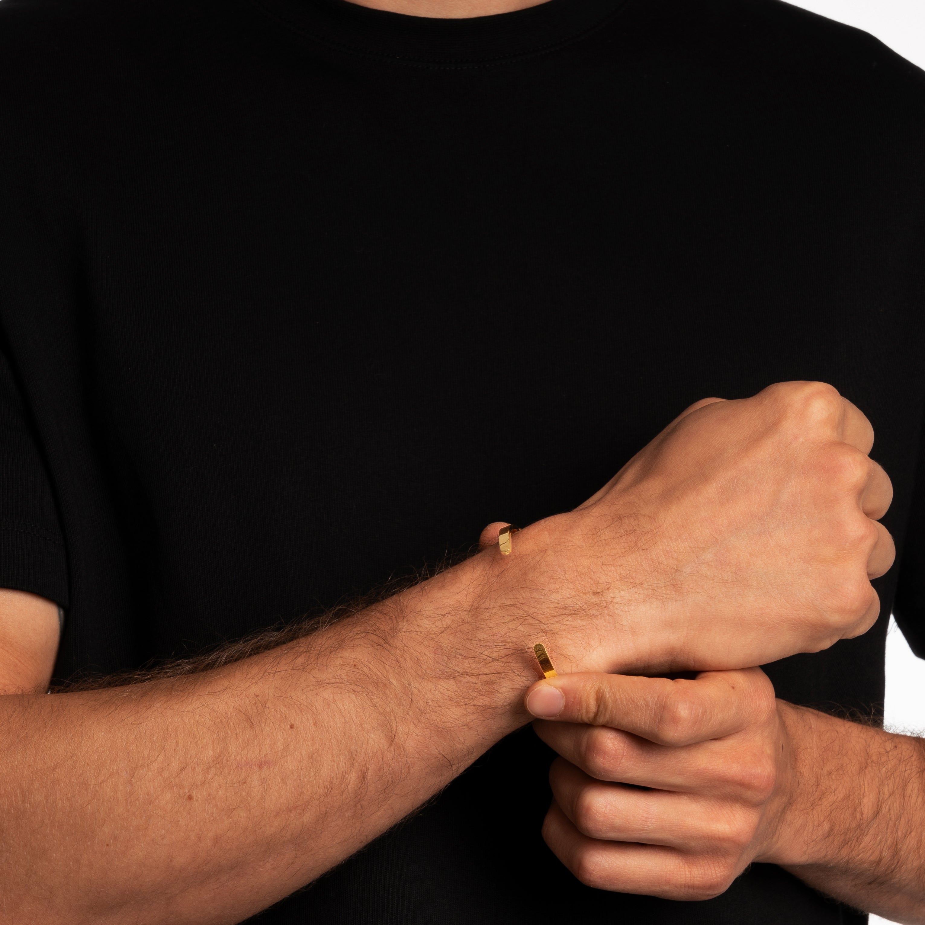 CLASSIC CUFF 4MM (GOLD)