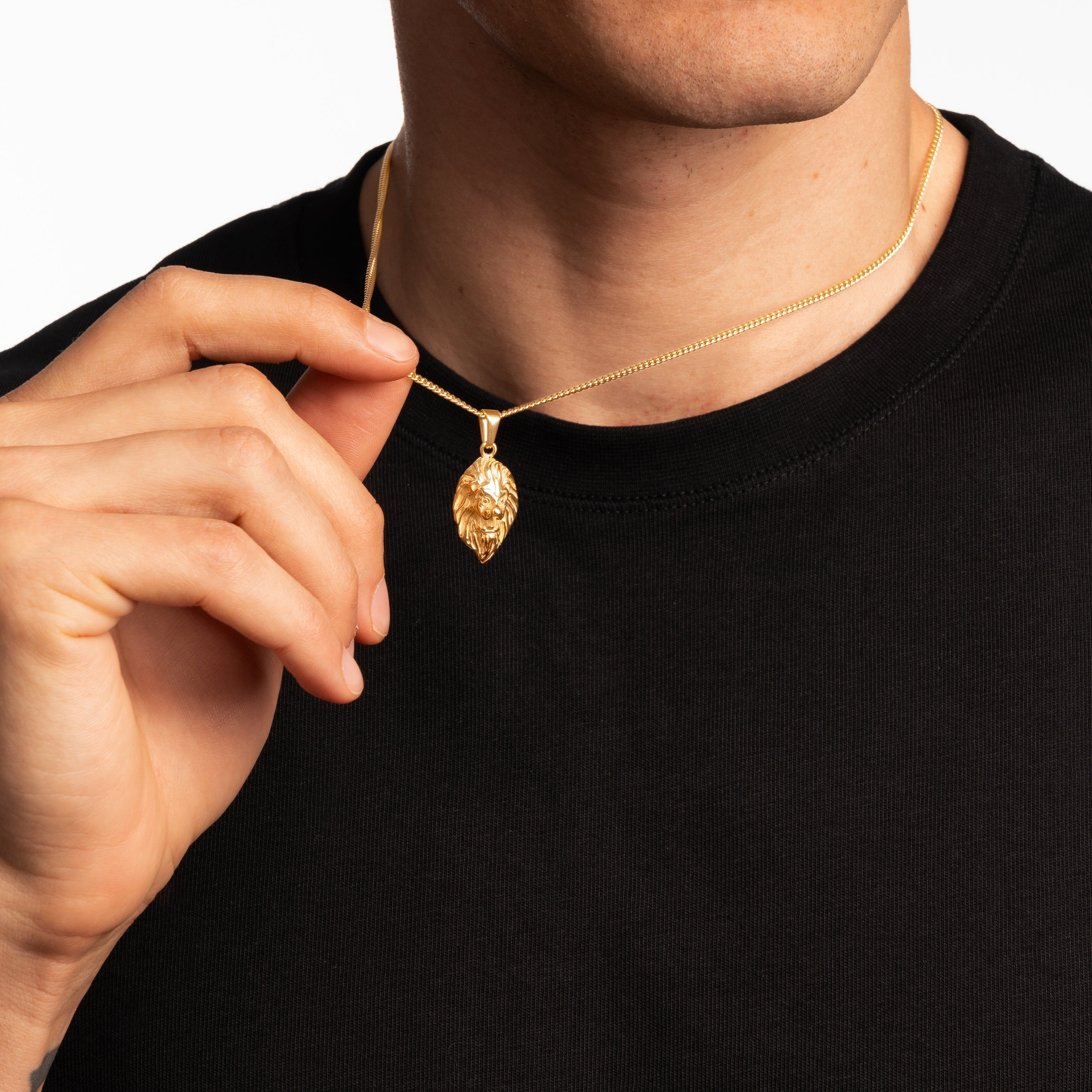 LION PENDANT (GOLD)