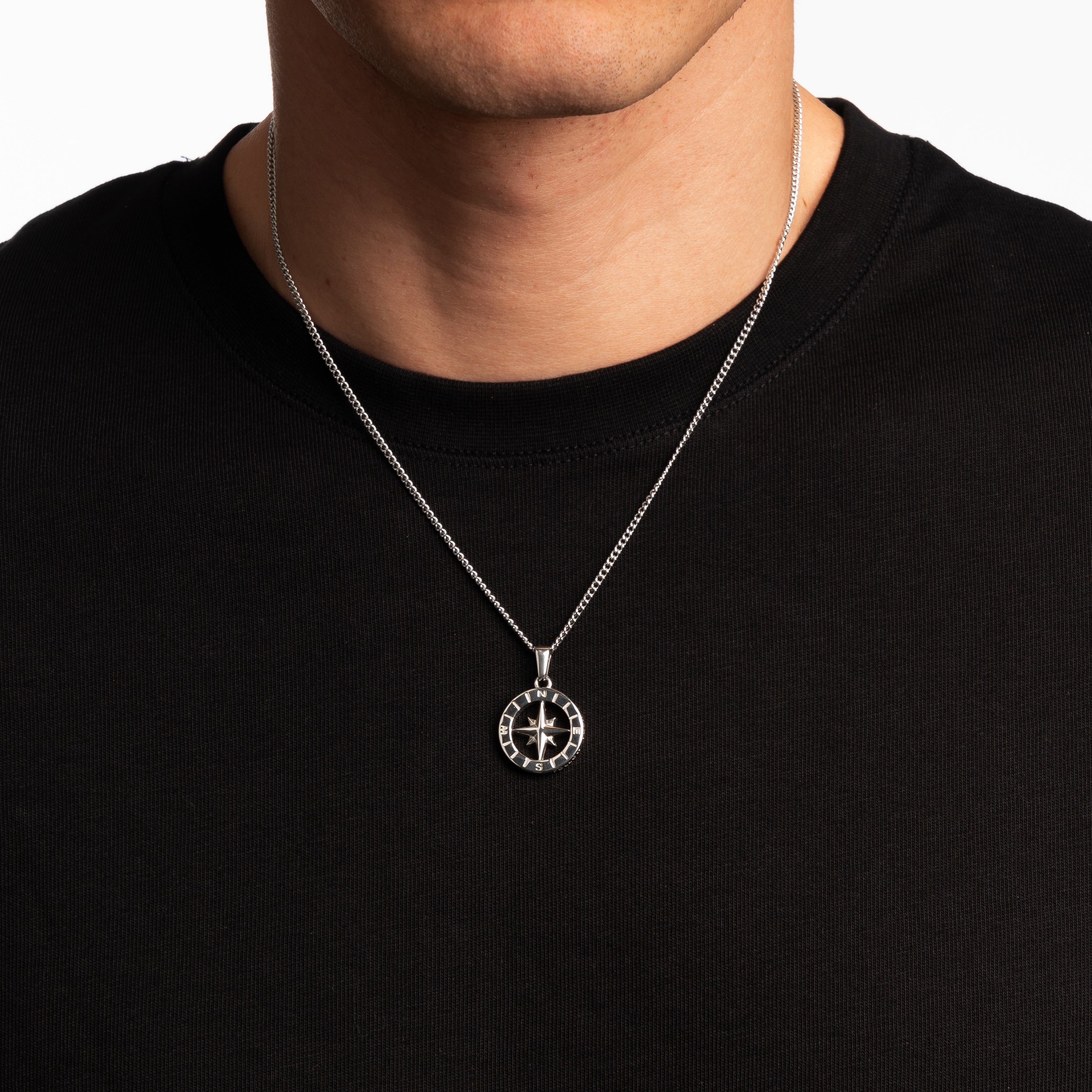 COMPASS PENDANT (SILVER)
