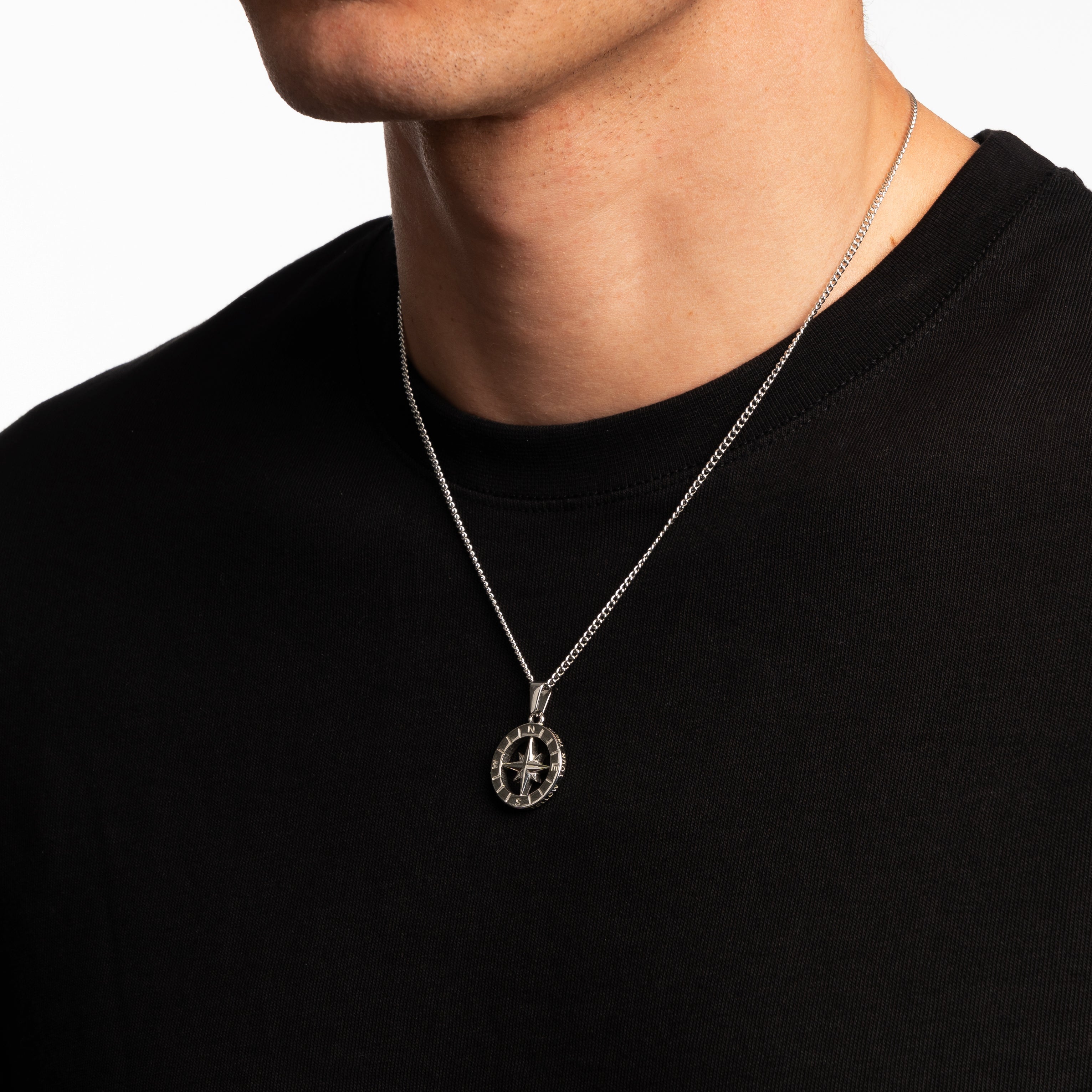 COMPASS PENDANT (SILVER)