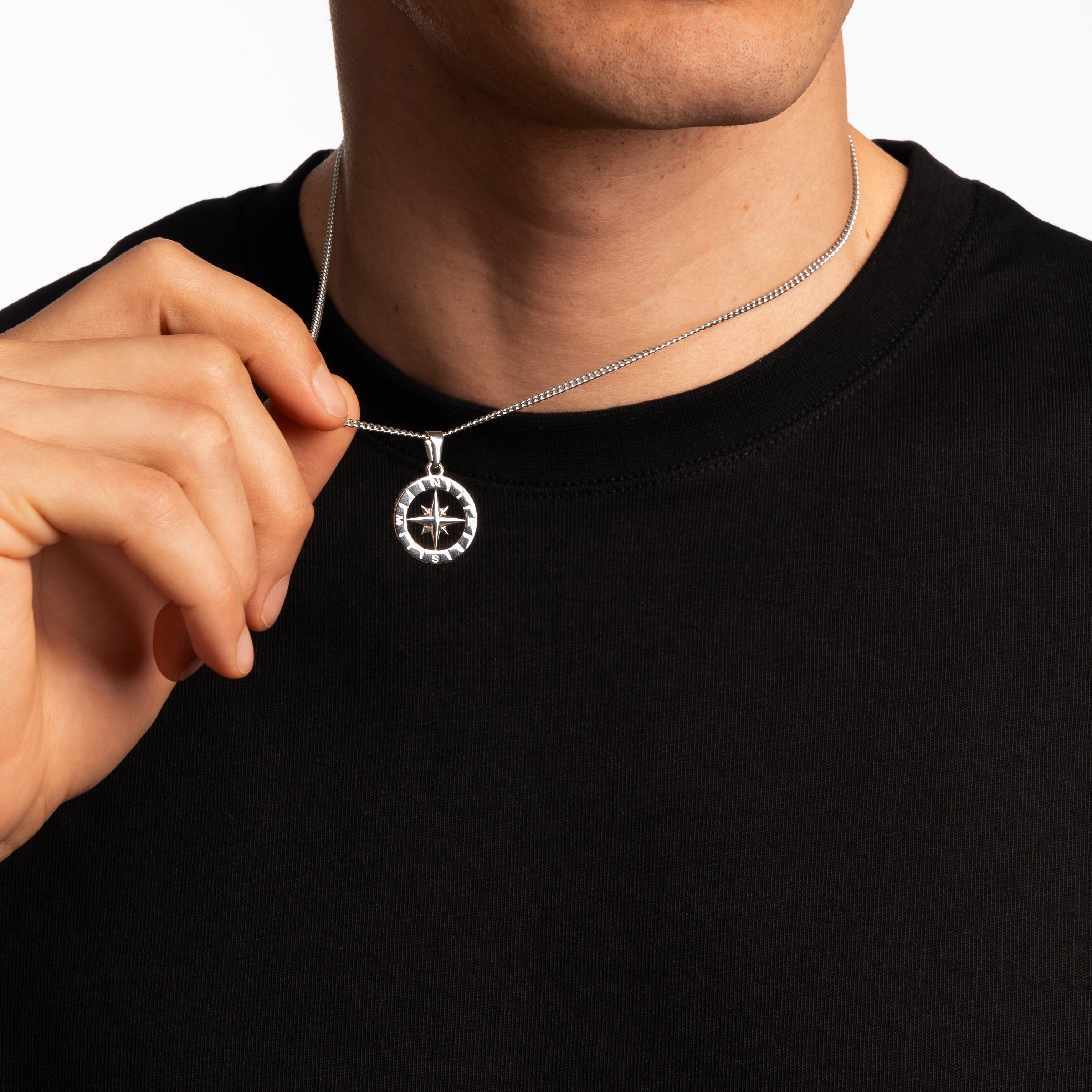 COMPASS PENDANT (SILVER)