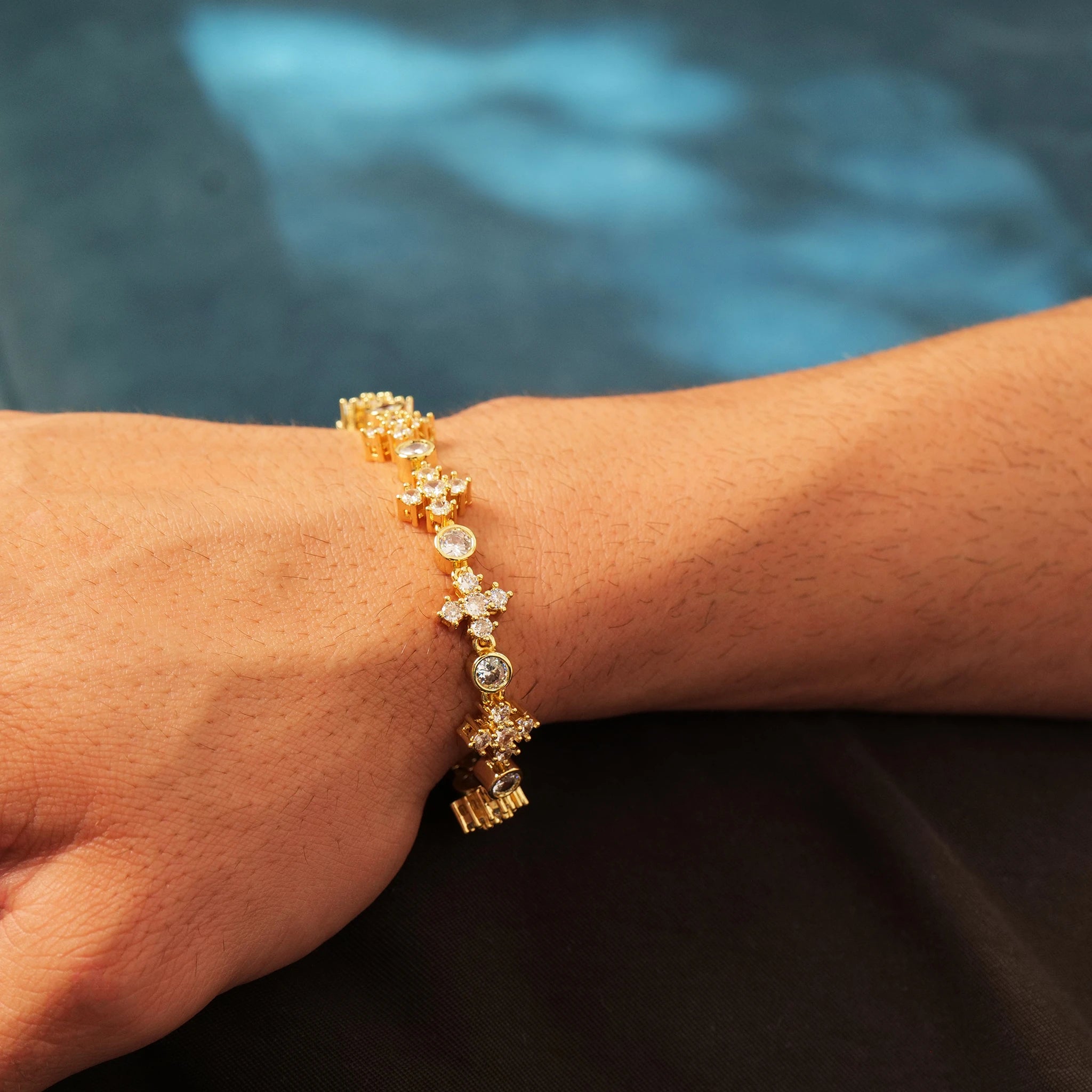 Star Iced Tennis Bracelet (Gold)