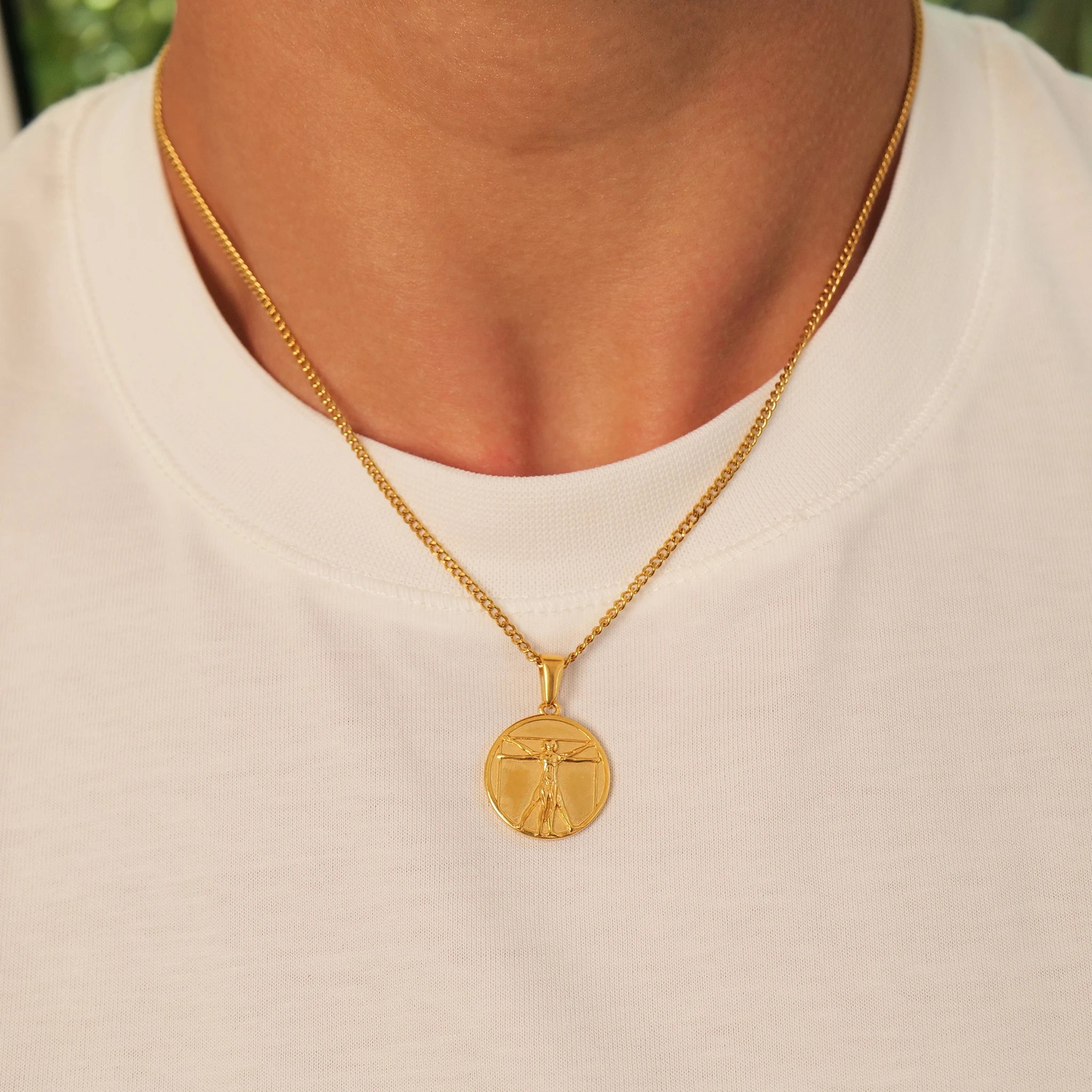 Vitruvian Man Pendant (Gold)