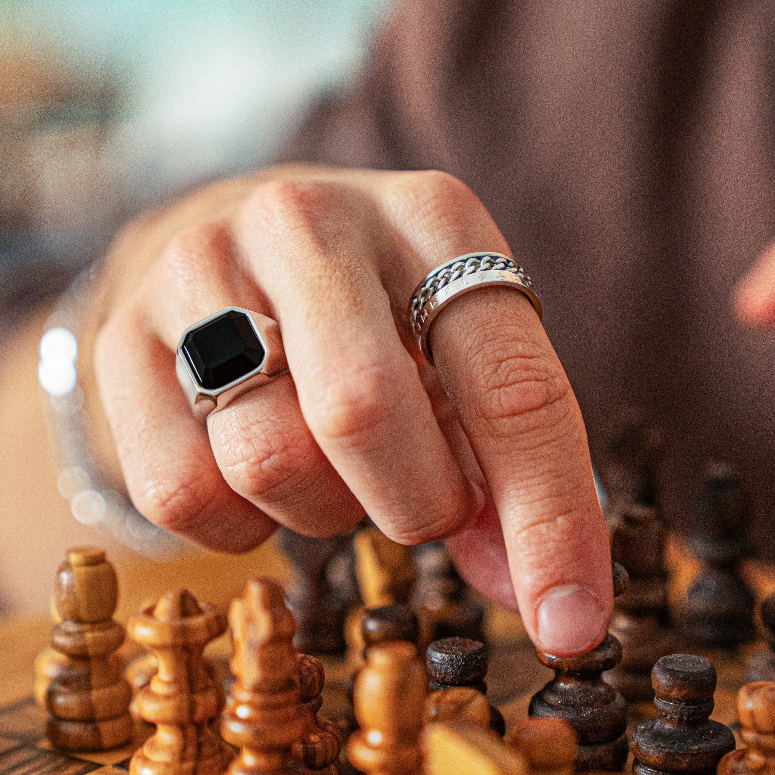 <h1> Men’s Ring </h1>