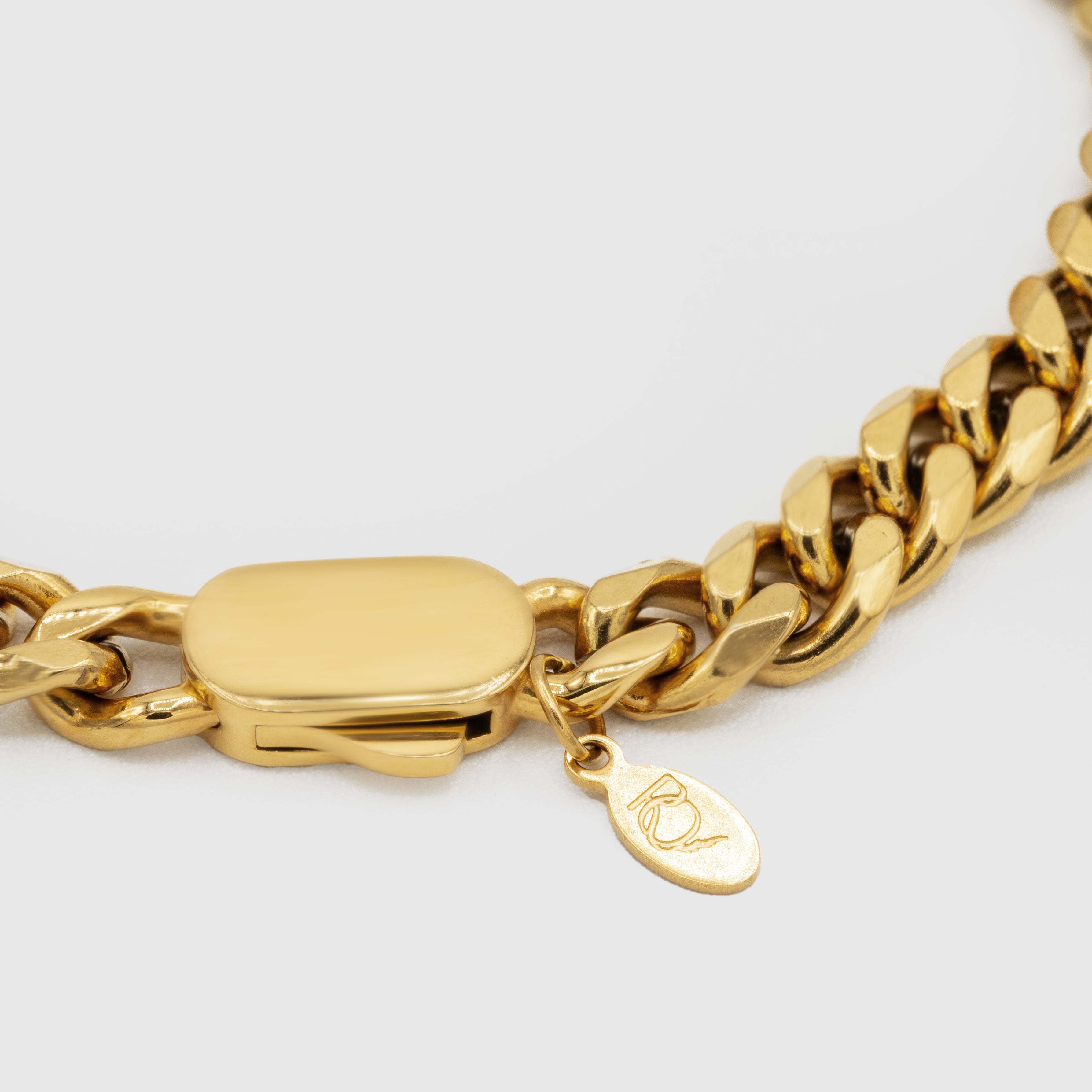 CUBAN BRACELET (GOLD) 8MM