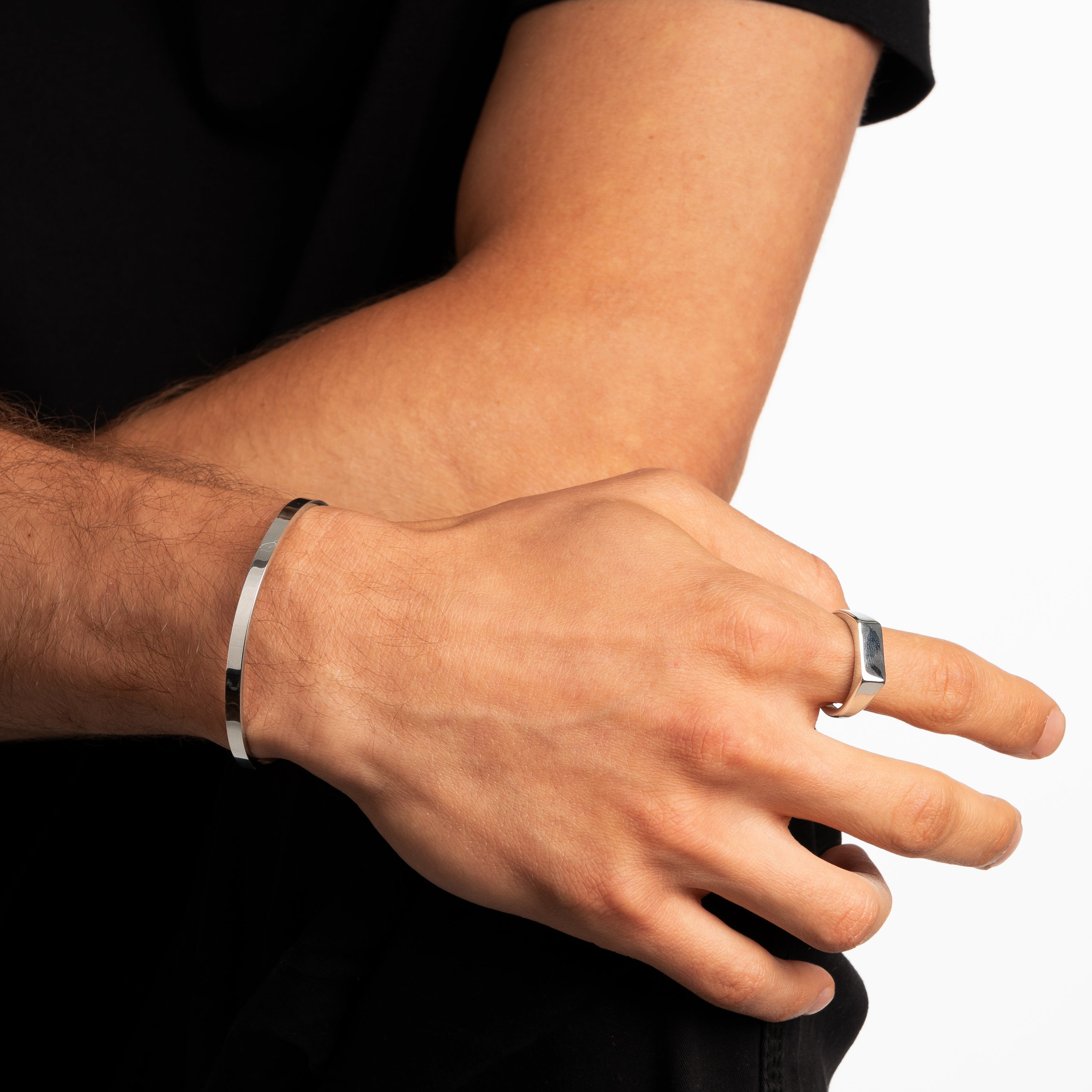 CLASSIC CUFF 4MM (SILVER)