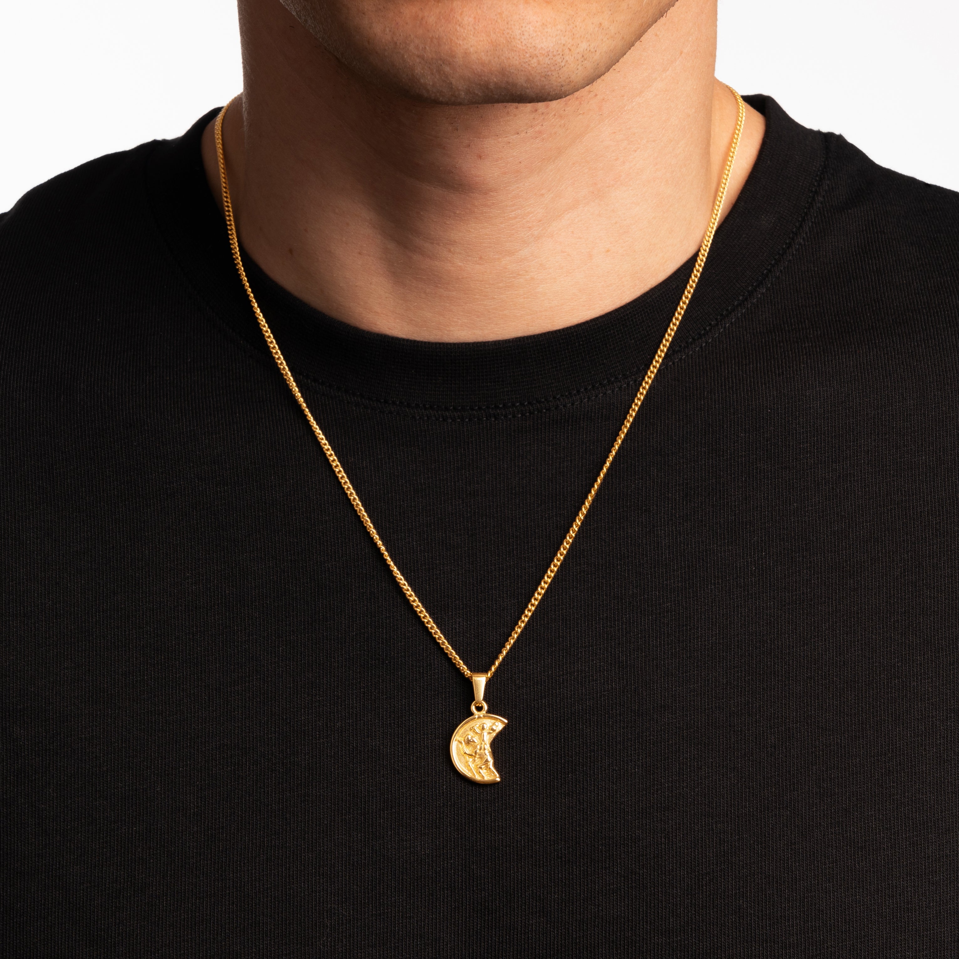 ST. CHRISTOPHER PENDANT (GOLD)