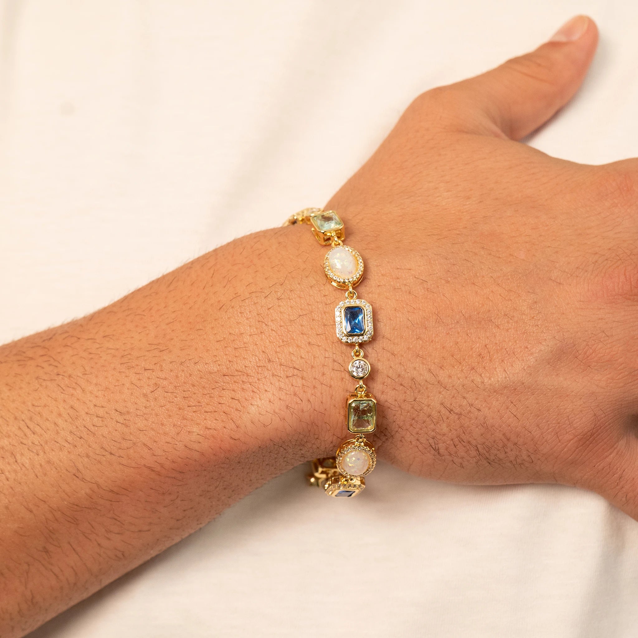 Blue Sapphire Gemstone Bracelet (Gold)