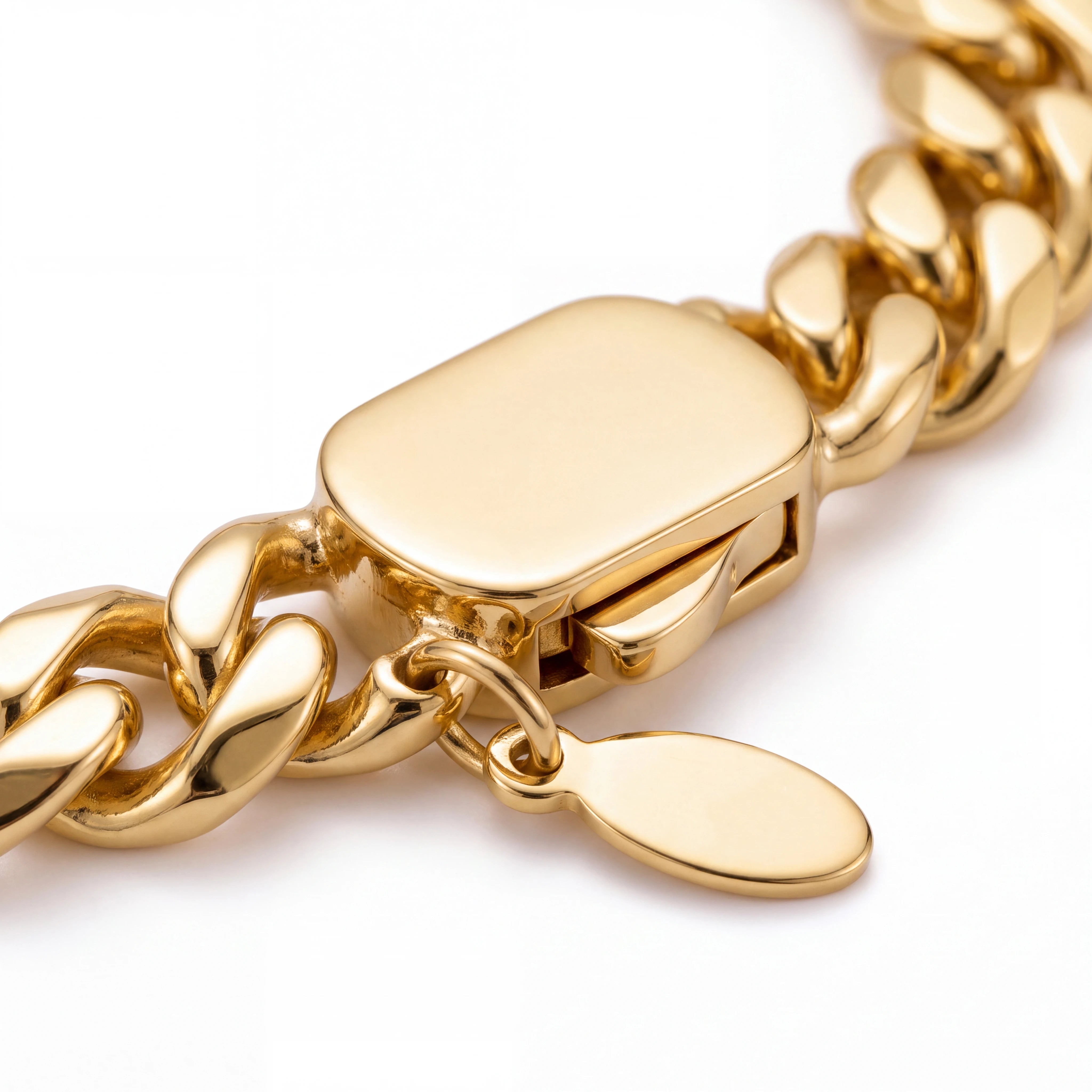 CUBAN BRACELET (GOLD) 8MM