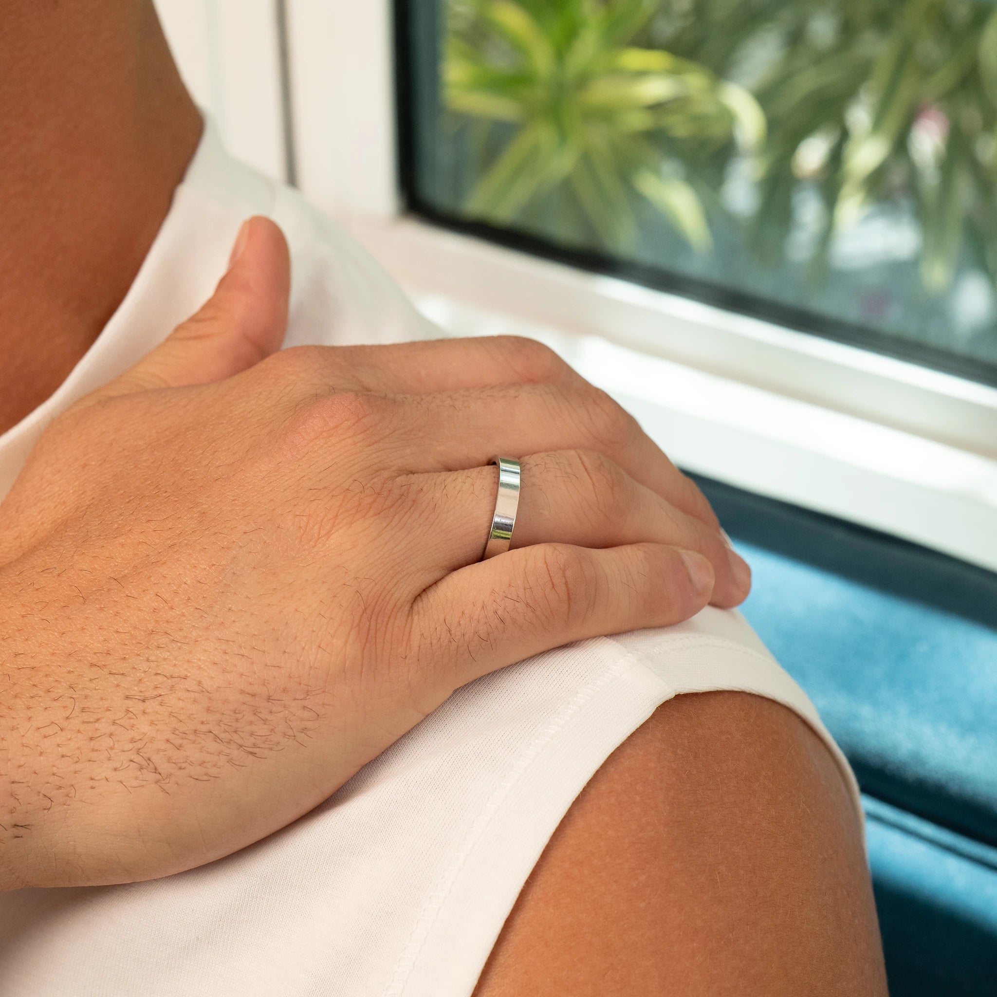 Flat Band Ring 4MM (Silver)