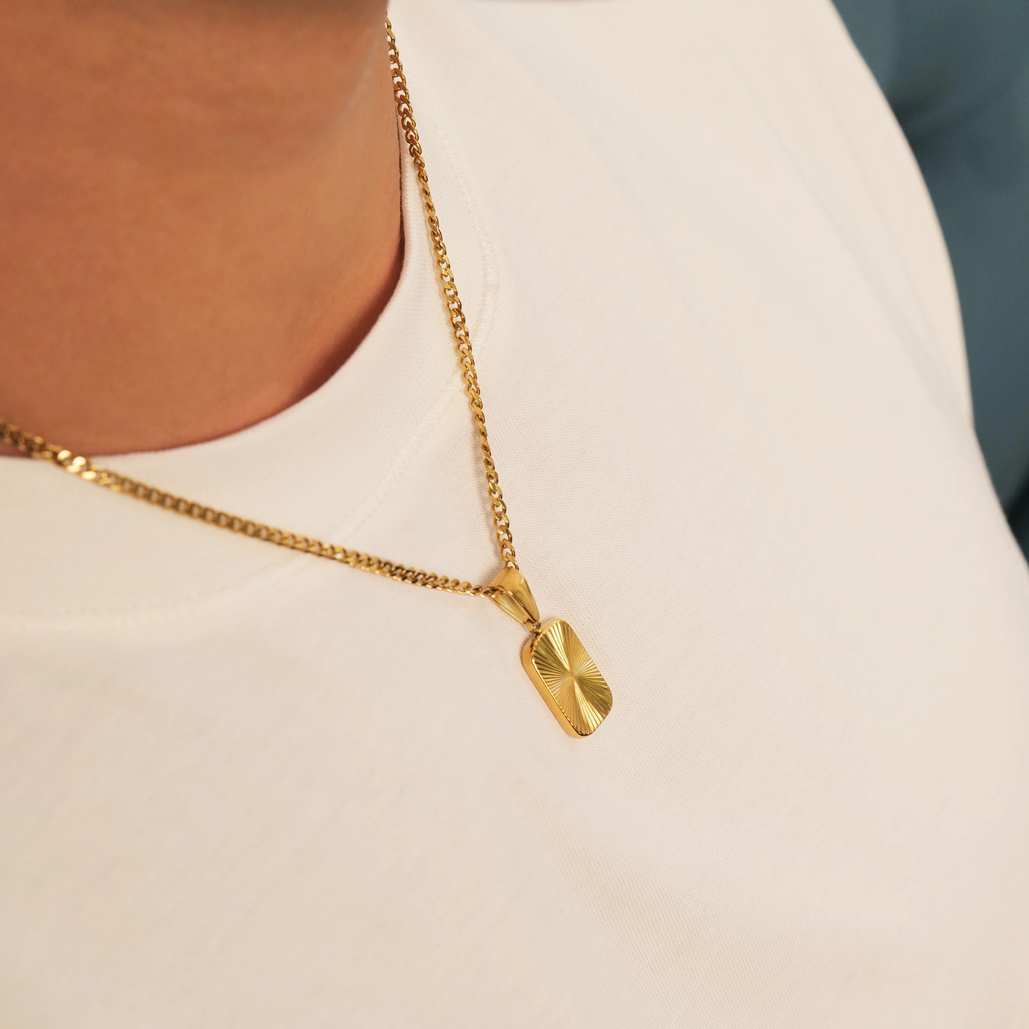 Infinity Pendant (Gold)