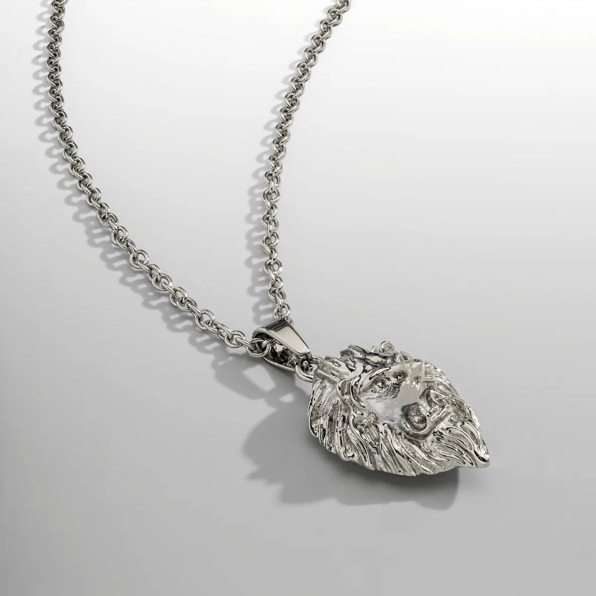 LION PENDANT (SILVER)