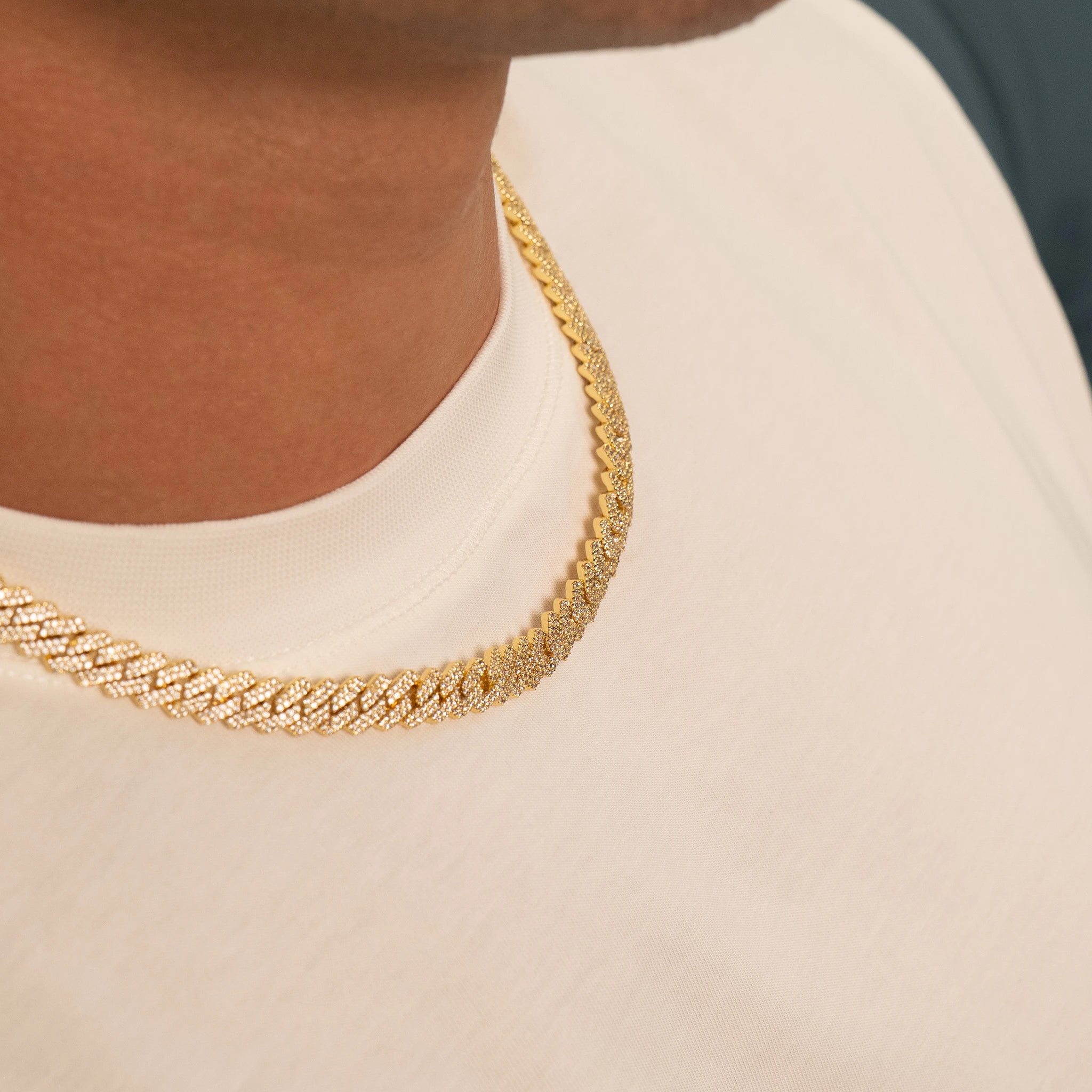 Prong Link Iced Cuban Chain (Gold)