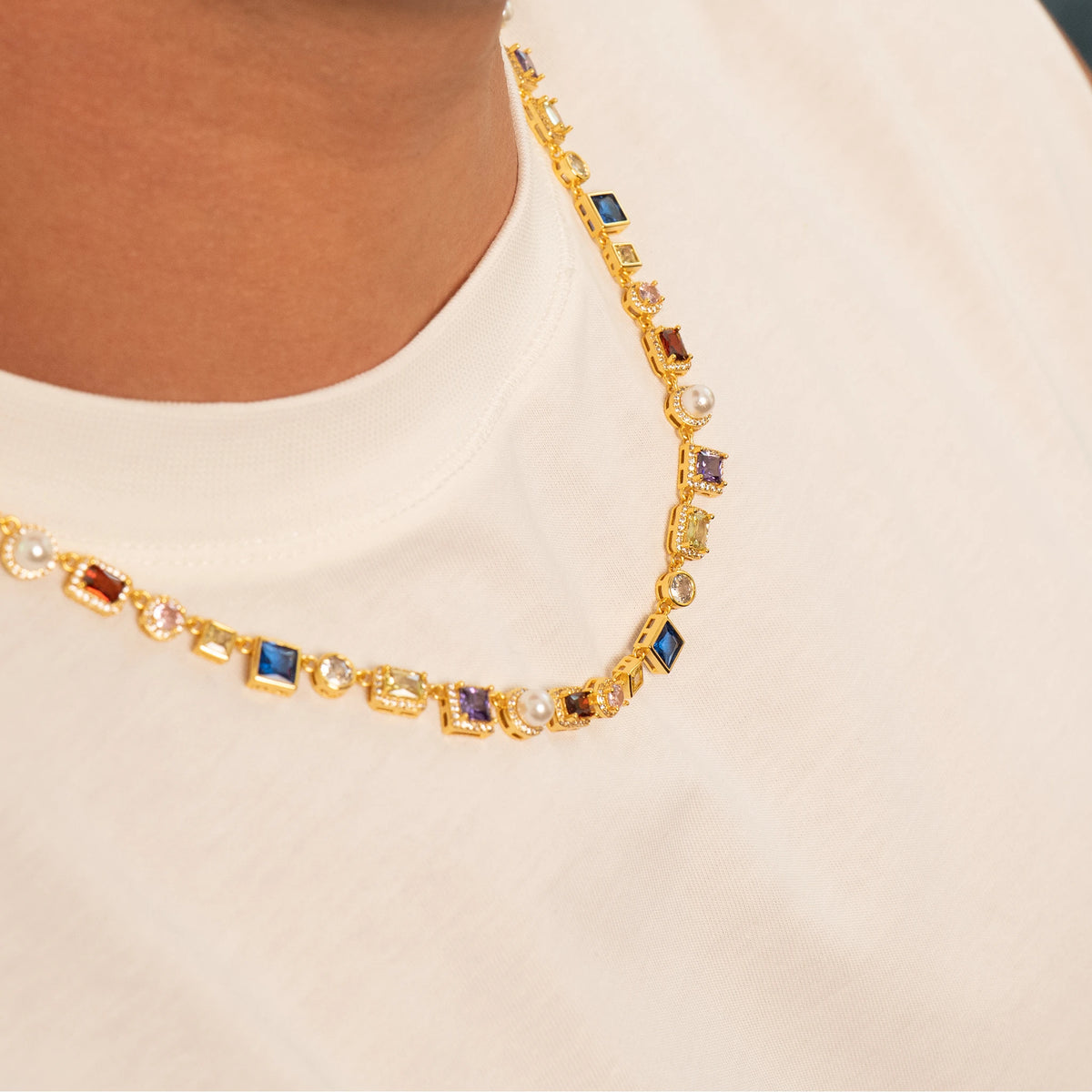 Sapphire Gemstone Necklace (Gold)