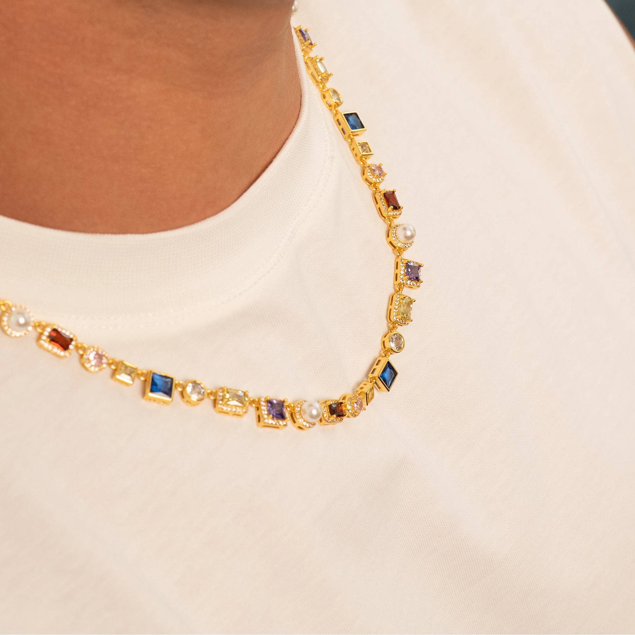Sapphire Gemstone Set (Gold)