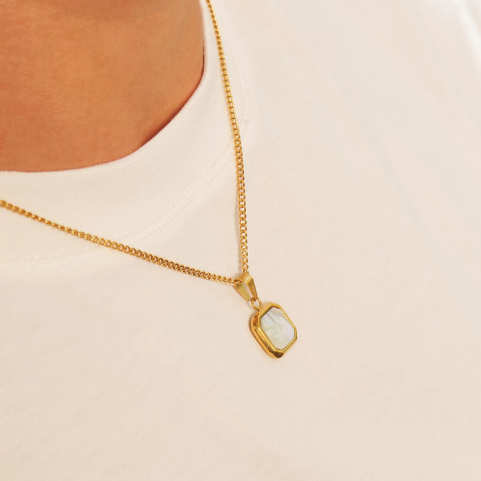 Metallic Onyx Pendant (Gold)
