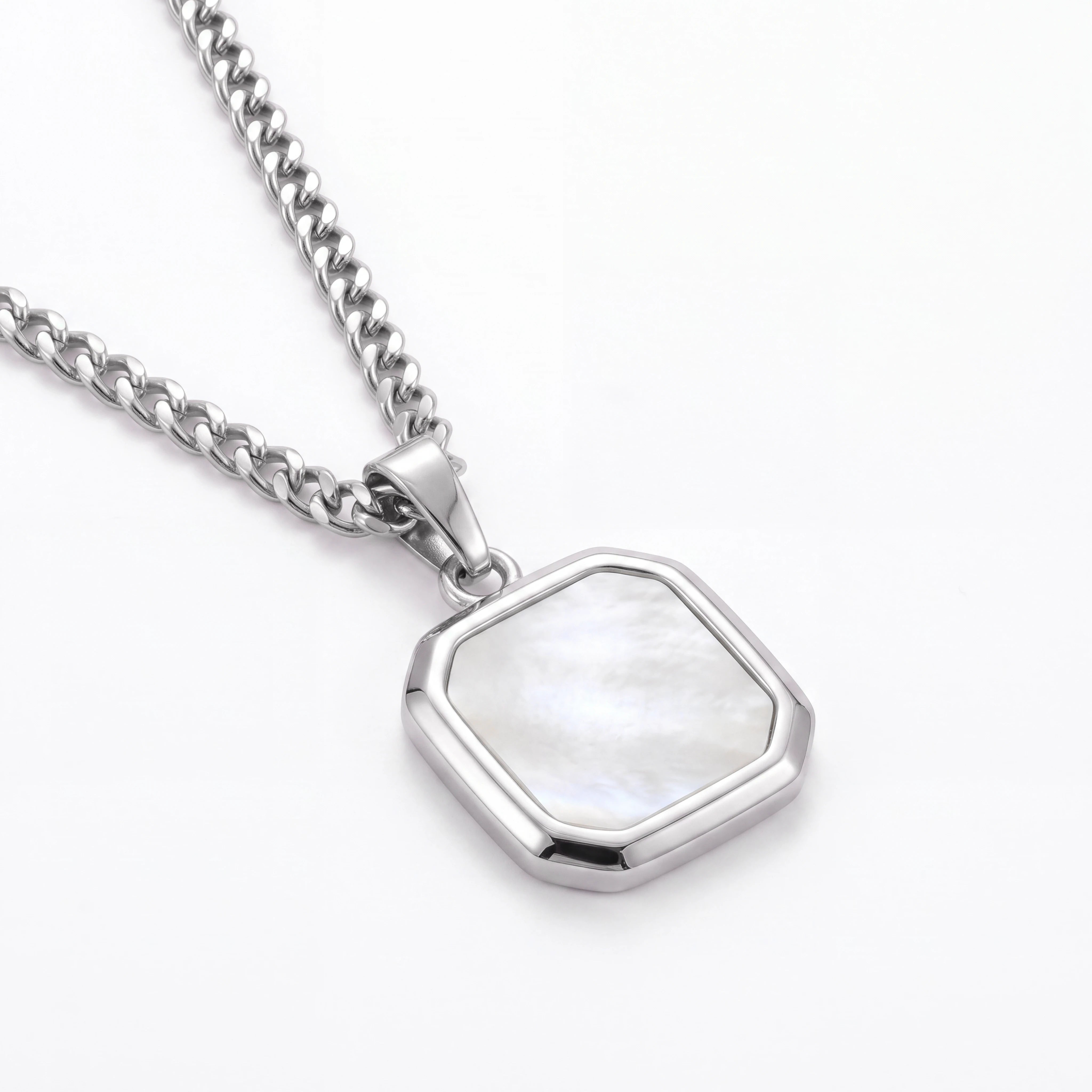 Metallic Onyx Pendant (Silver)